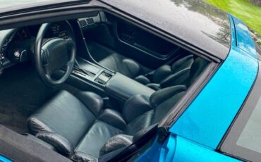 Chevrolet-Corvette-1993-custom-3