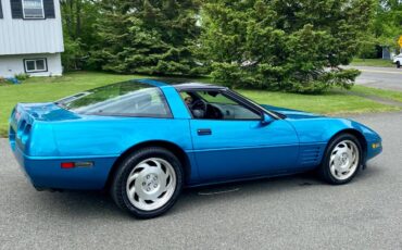 Chevrolet-Corvette-1993-custom-5