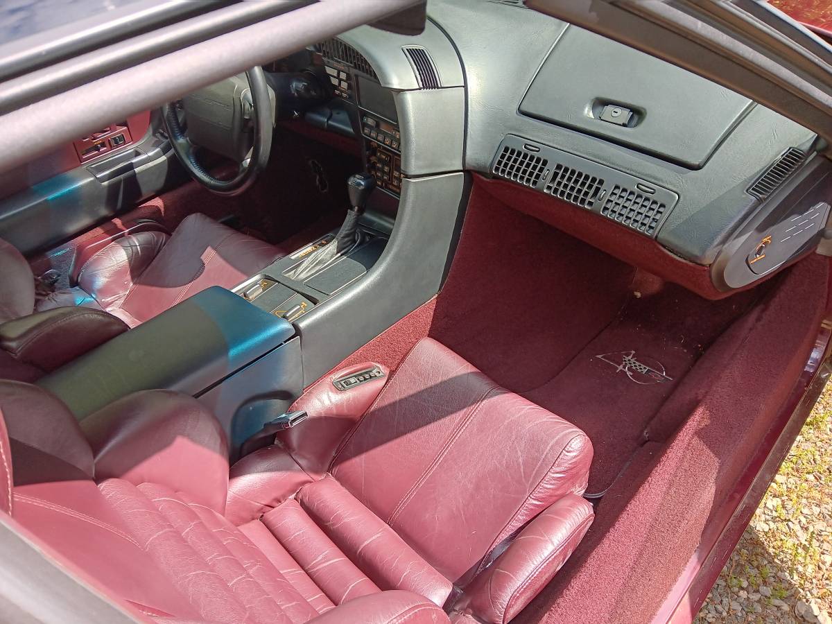 Chevrolet-Corvette-1993-red-4