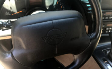 Chevrolet-Corvette-1994-Convertible-3