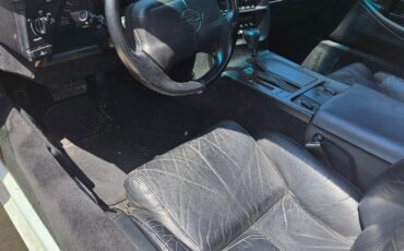Chevrolet-Corvette-1994-Hatchback-10