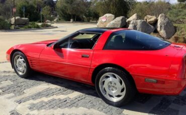 Chevrolet-Corvette-1994-Hatchback-12