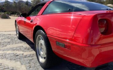 Chevrolet-Corvette-1994-Hatchback-13