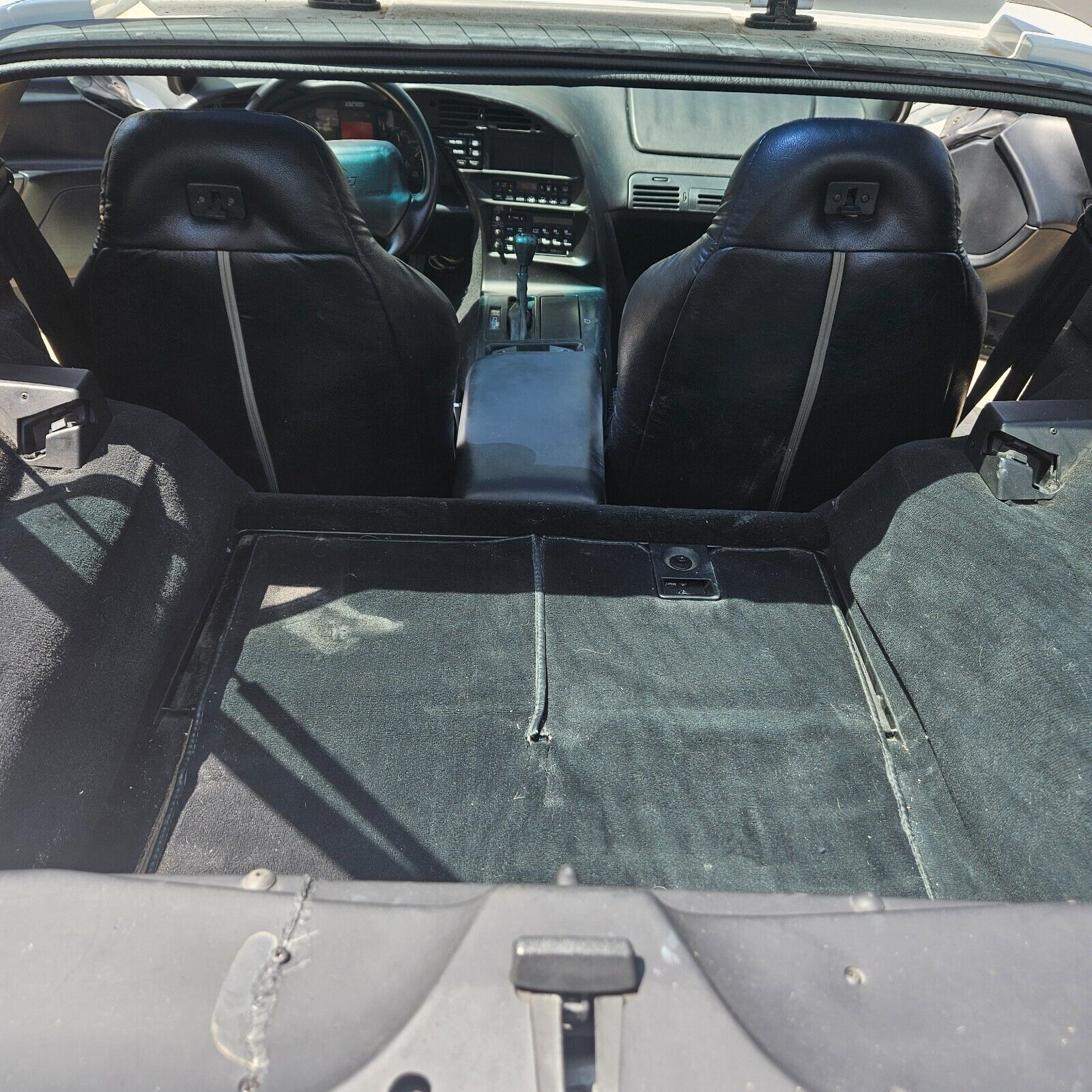 Chevrolet-Corvette-1994-Hatchback-9