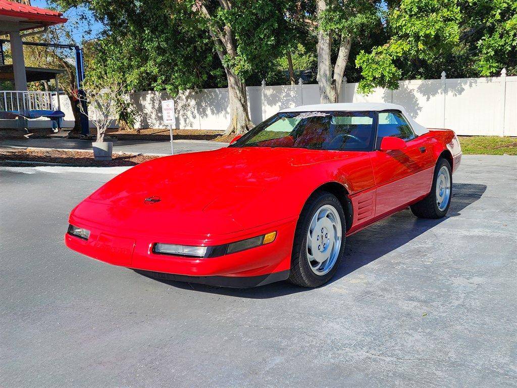Chevrolet-Corvette-1994-red-1