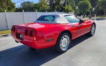 Chevrolet-Corvette-1994-red-4