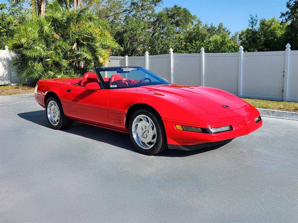Chevrolet-Corvette-1994-red-8