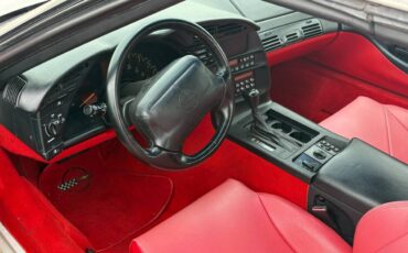 Chevrolet-Corvette-1994-white-3