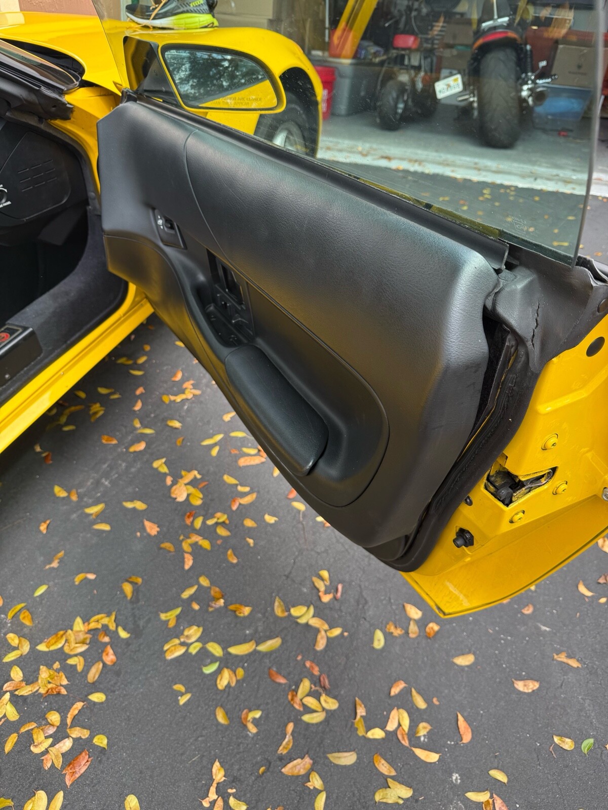 Chevrolet-Corvette-1995-18
