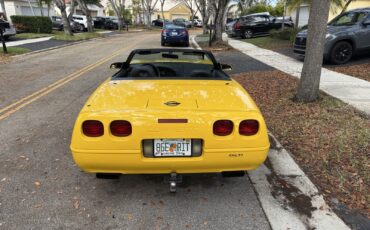 Chevrolet-Corvette-1995-6