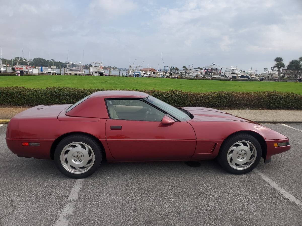 Chevrolet-Corvette-1995-Convertible-19