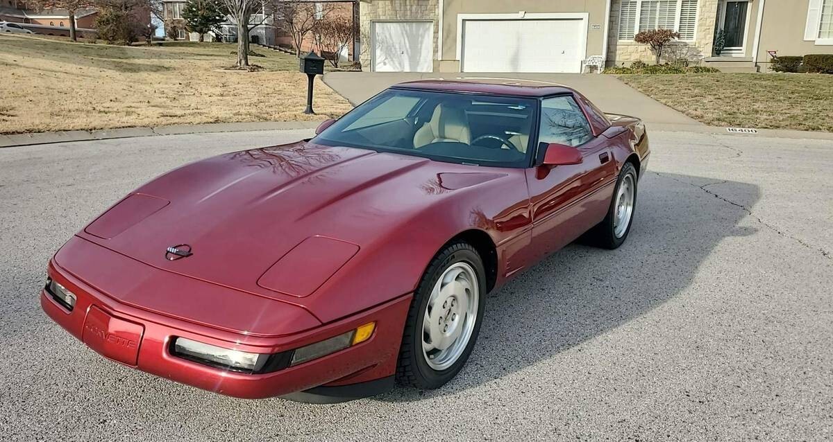 Chevrolet-Corvette-1995-Convertible-21
