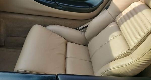Chevrolet-Corvette-1995-Convertible-23