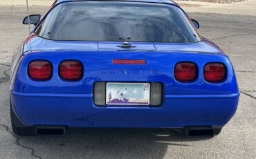 Chevrolet-Corvette-1995-blue-3