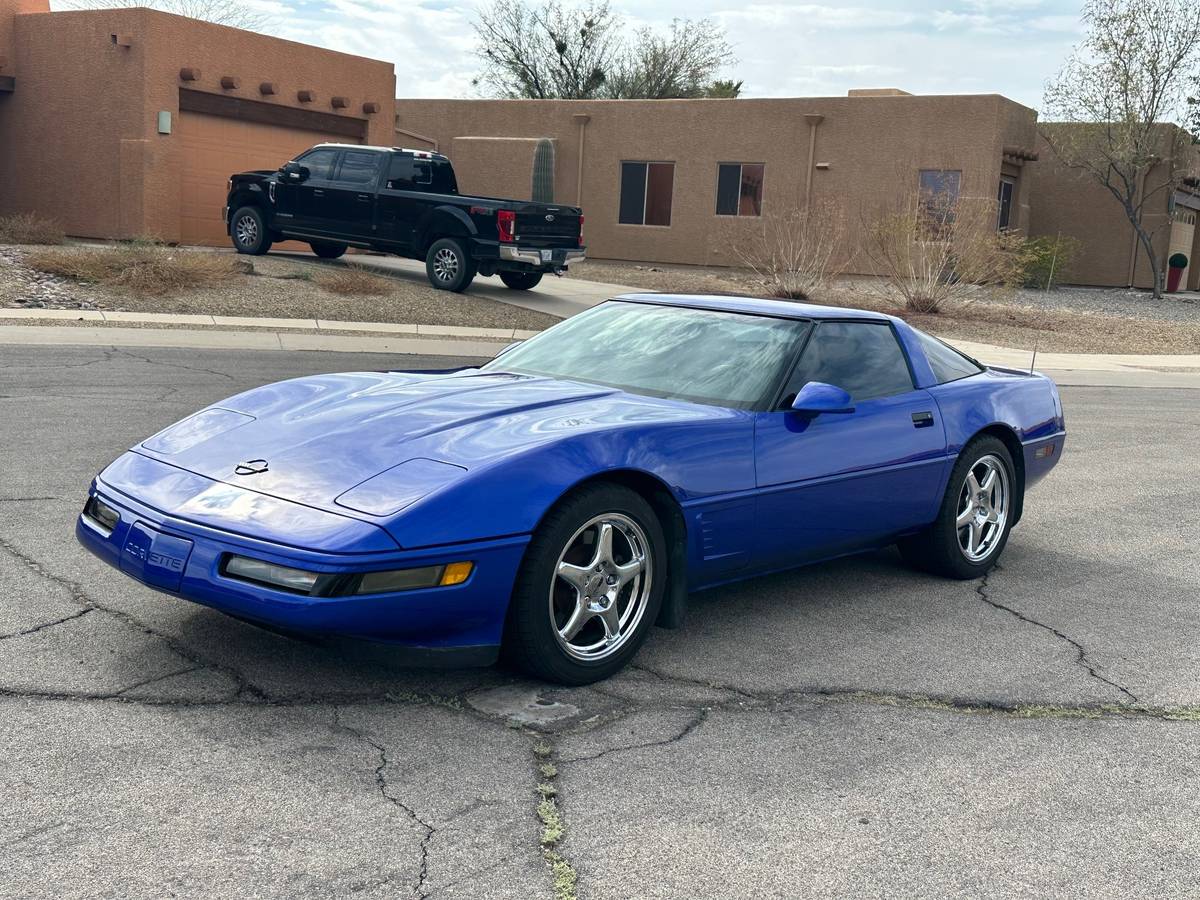 Chevrolet-Corvette-1995-blue-5