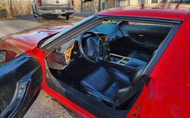 Chevrolet-Corvette-1995-red-1