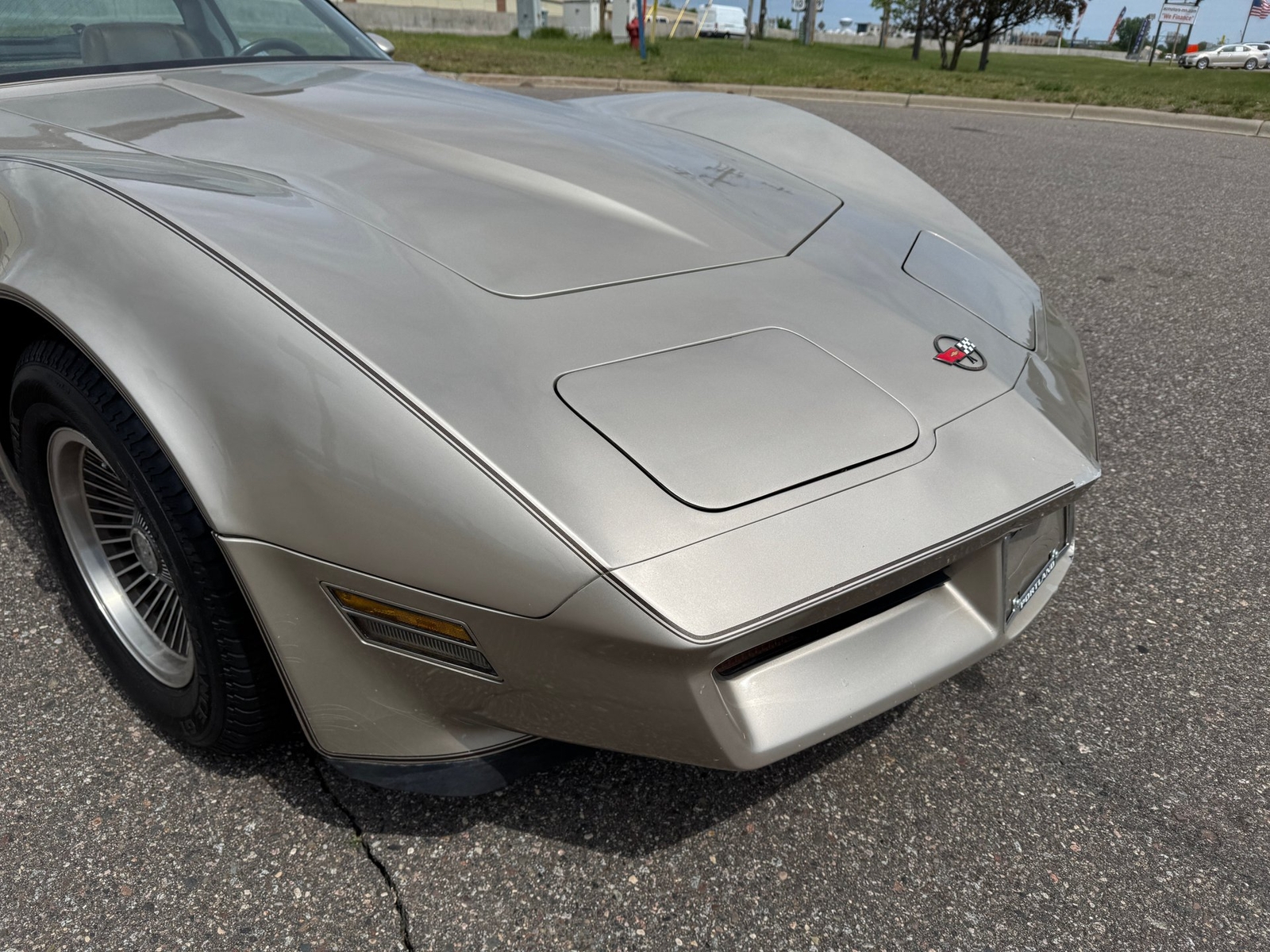 Chevrolet-Corvette-Collector-Edition-1982-Coupe-24