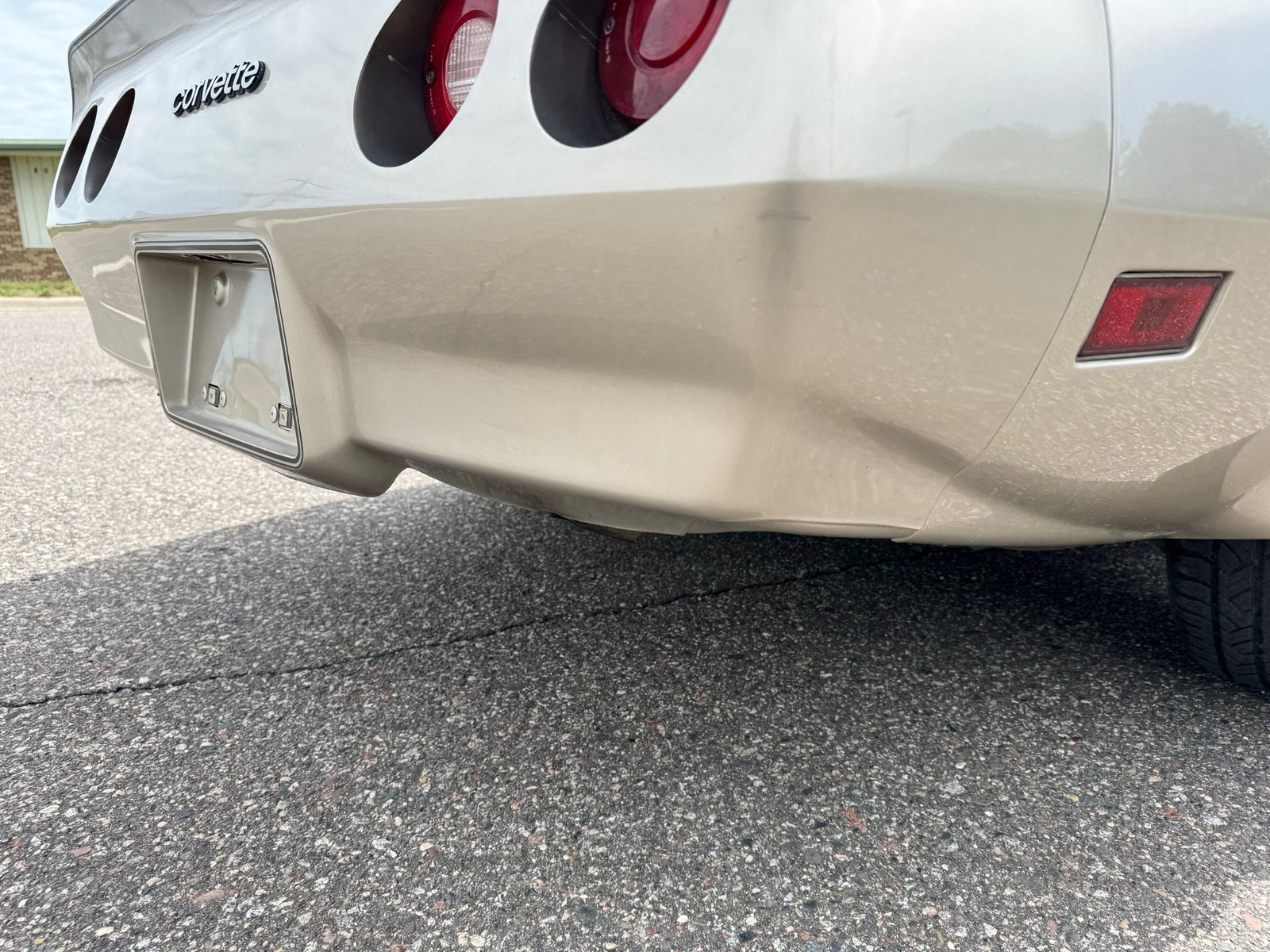 Chevrolet-Corvette-Collector-Edition-1982-Coupe-25
