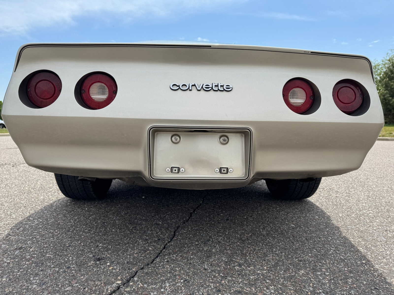 Chevrolet-Corvette-Collector-Edition-1982-Coupe-33