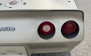 Chevrolet-Corvette-Collector-Edition-1982-Coupe-36
