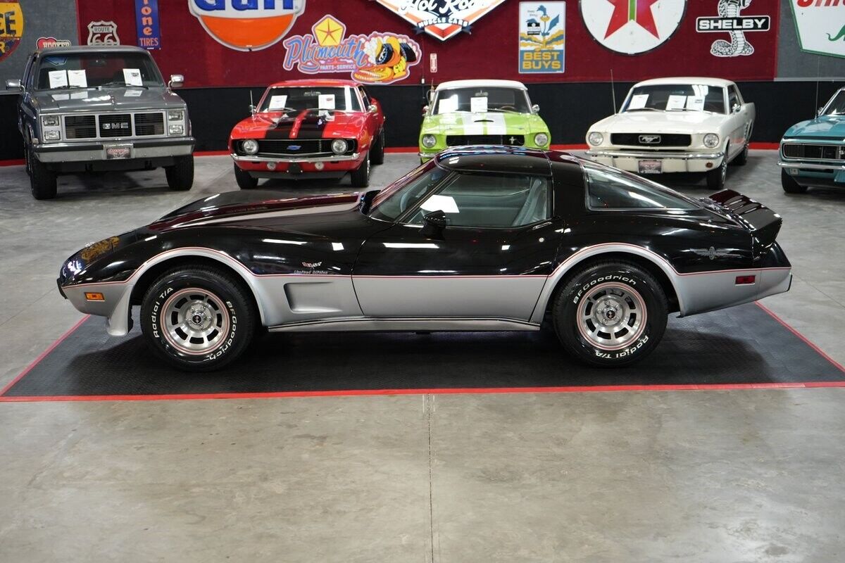 Chevrolet-Corvette-Indianapolis-500-Pace-Car-Edition-1978-Coupe-10