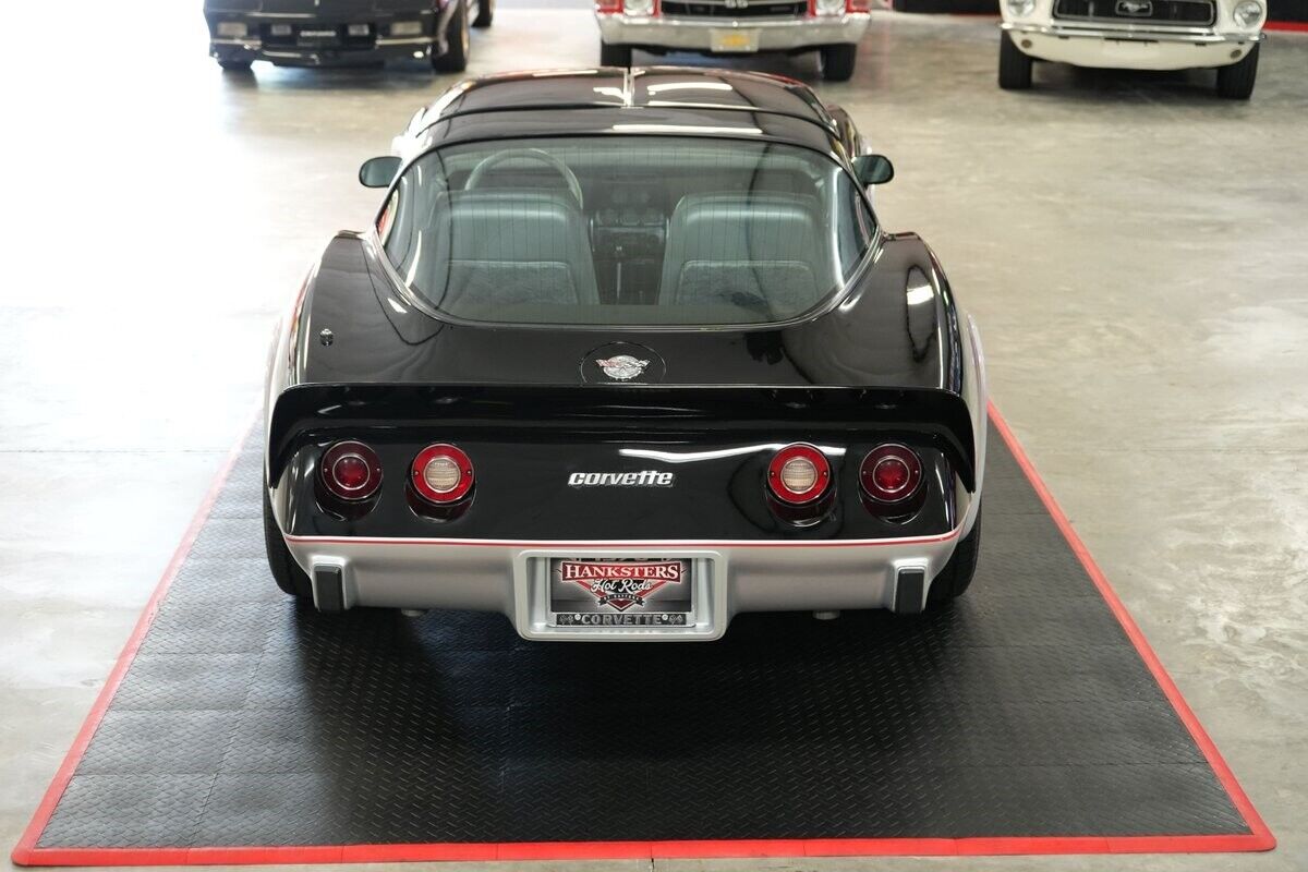 Chevrolet-Corvette-Indianapolis-500-Pace-Car-Edition-1978-Coupe-13