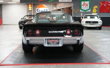 Chevrolet-Corvette-Indianapolis-500-Pace-Car-Edition-1978-Coupe-21