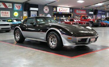 Chevrolet-Corvette-Indianapolis-500-Pace-Car-Edition-1978-Coupe-24