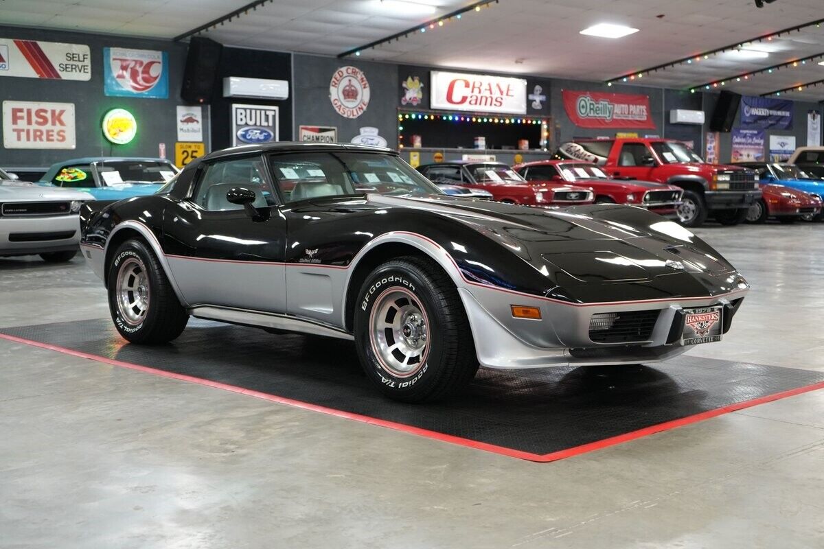 Chevrolet-Corvette-Indianapolis-500-Pace-Car-Edition-1978-Coupe-24