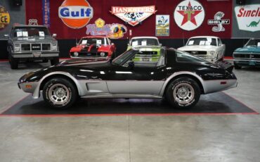 Chevrolet-Corvette-Indianapolis-500-Pace-Car-Edition-1978-Coupe-27
