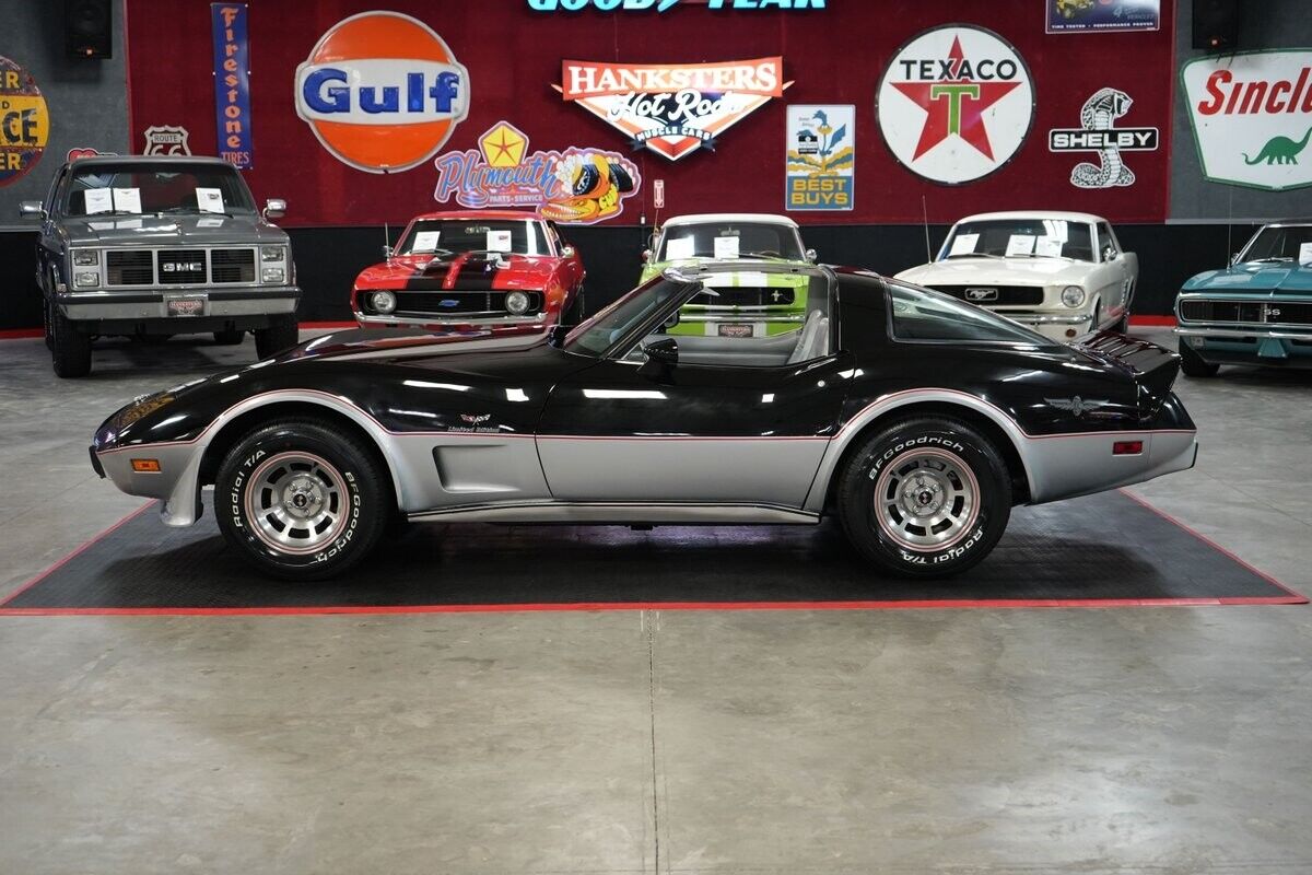 Chevrolet-Corvette-Indianapolis-500-Pace-Car-Edition-1978-Coupe-27