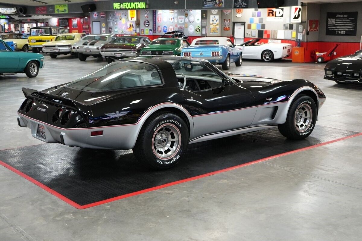 Chevrolet-Corvette-Indianapolis-500-Pace-Car-Edition-1978-Coupe-30