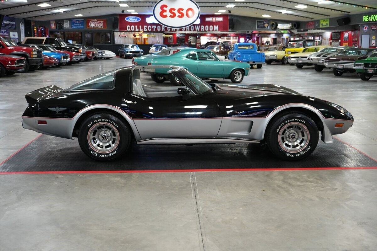 Chevrolet-Corvette-Indianapolis-500-Pace-Car-Edition-1978-Coupe-31