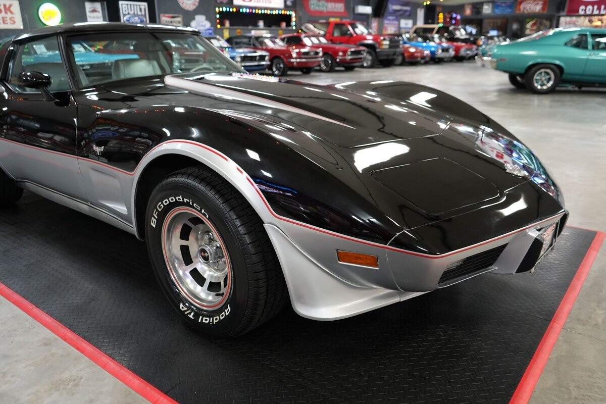 Chevrolet-Corvette-Indianapolis-500-Pace-Car-Edition-1978-Coupe-37