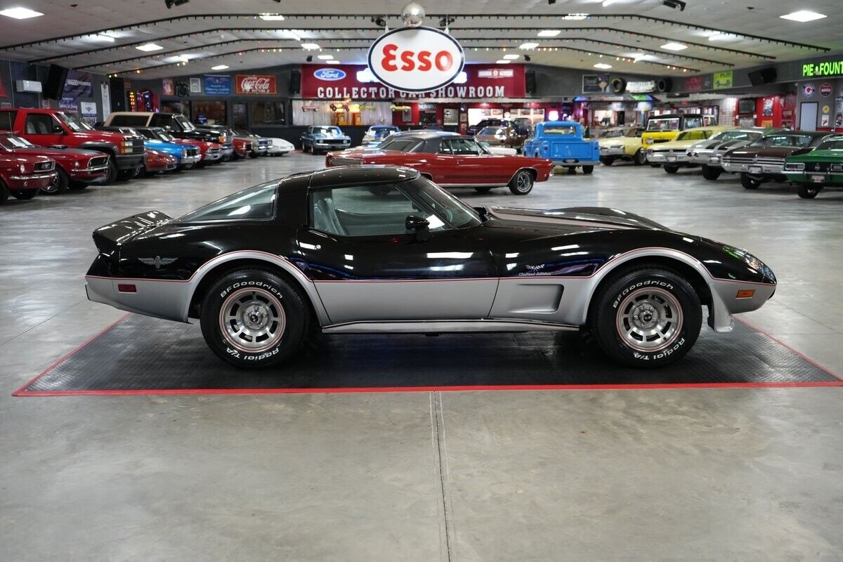 Chevrolet-Corvette-Indianapolis-500-Pace-Car-Edition-1978-Coupe-6