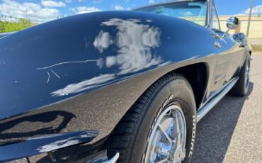 Chevrolet-Corvette-Stingray-Convertible-1963-Convertible-18