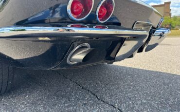 Chevrolet-Corvette-Stingray-Convertible-1963-Convertible-28