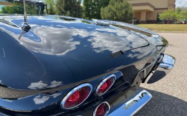 Chevrolet-Corvette-Stingray-Convertible-1963-Convertible-29