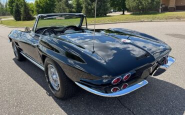 Chevrolet-Corvette-Stingray-Convertible-1963-Convertible-5