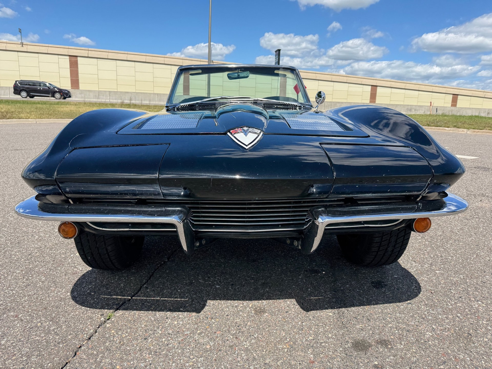 Chevrolet-Corvette-Stingray-Convertible-1963-Convertible-8