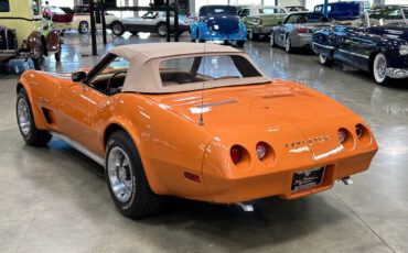 Chevrolet-Corvette-Stingray-Convertible-1974-Other-15