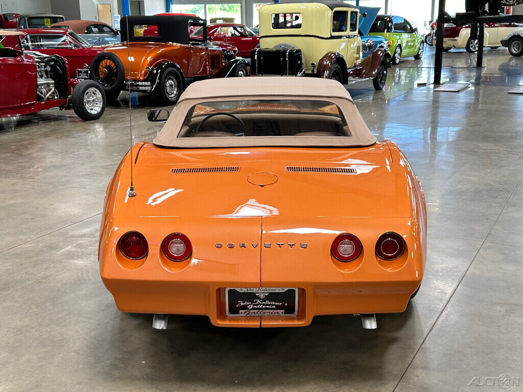 Chevrolet-Corvette-Stingray-Convertible-1974-Other-17