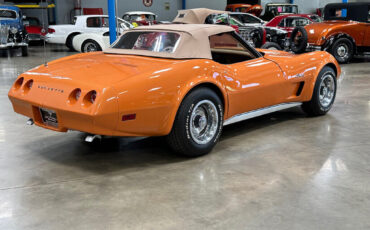 Chevrolet-Corvette-Stingray-Convertible-1974-Other-19