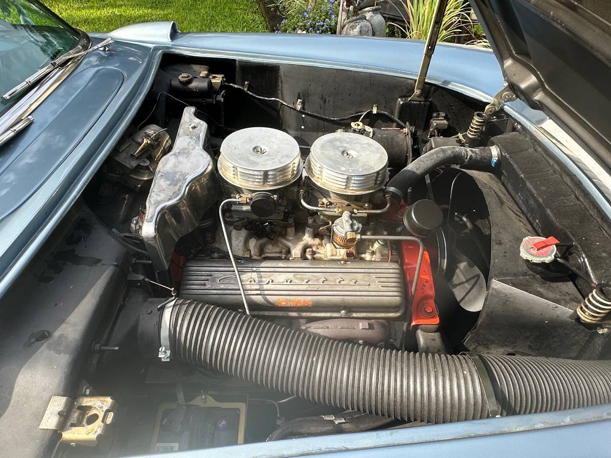 Chevrolet-Corvette-convertible-1956-14