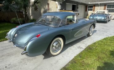 Chevrolet-Corvette-convertible-1956-6
