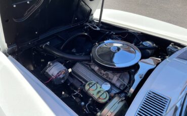 Chevrolet-Corvette-convertible-1963-white-14