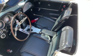 Chevrolet-Corvette-convertible-1963-white-18