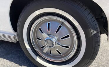 Chevrolet-Corvette-convertible-1963-white-21