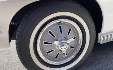 Chevrolet-Corvette-convertible-1963-white-22