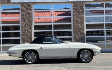 Chevrolet-Corvette-convertible-1963-white-4